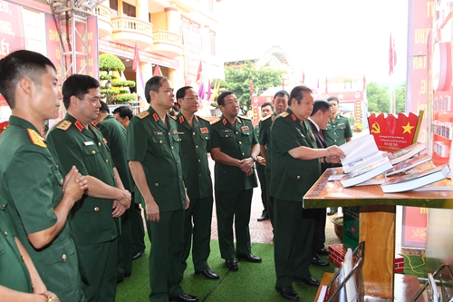 Đại tướng Phùng Quang Thanh trong lòng quân và dân Việt Bắc